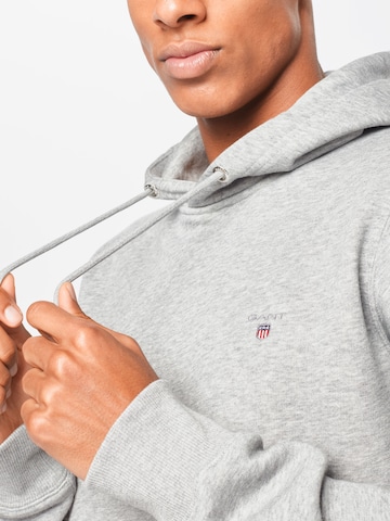 Sweat-shirt GANT en gris