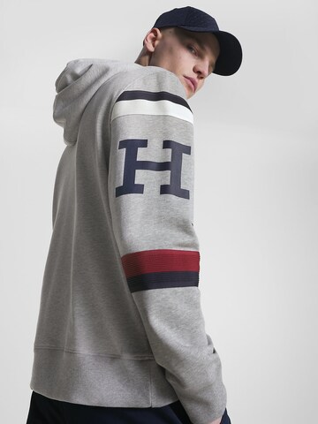 TOMMY HILFIGER Суичър в сиво