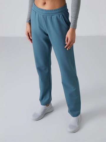 Tommy Life Regular Workout Pants in Blue