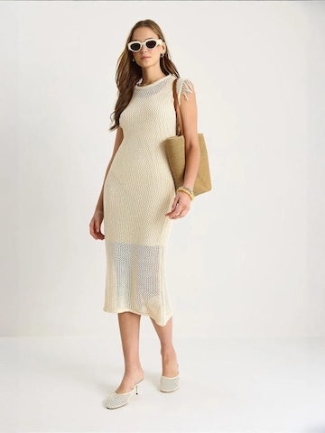 Bianco Lucci Kleid in Beige
