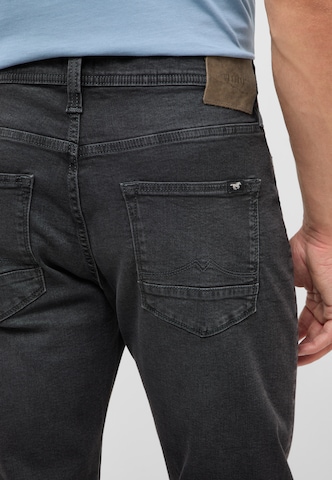 MUSTANG Slimfit Jeans 'Vegas' in Schwarz
