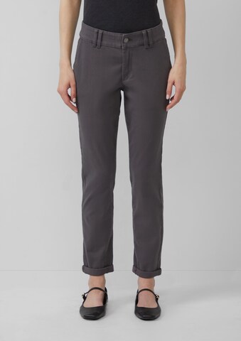 QS Jeans in Grey: front