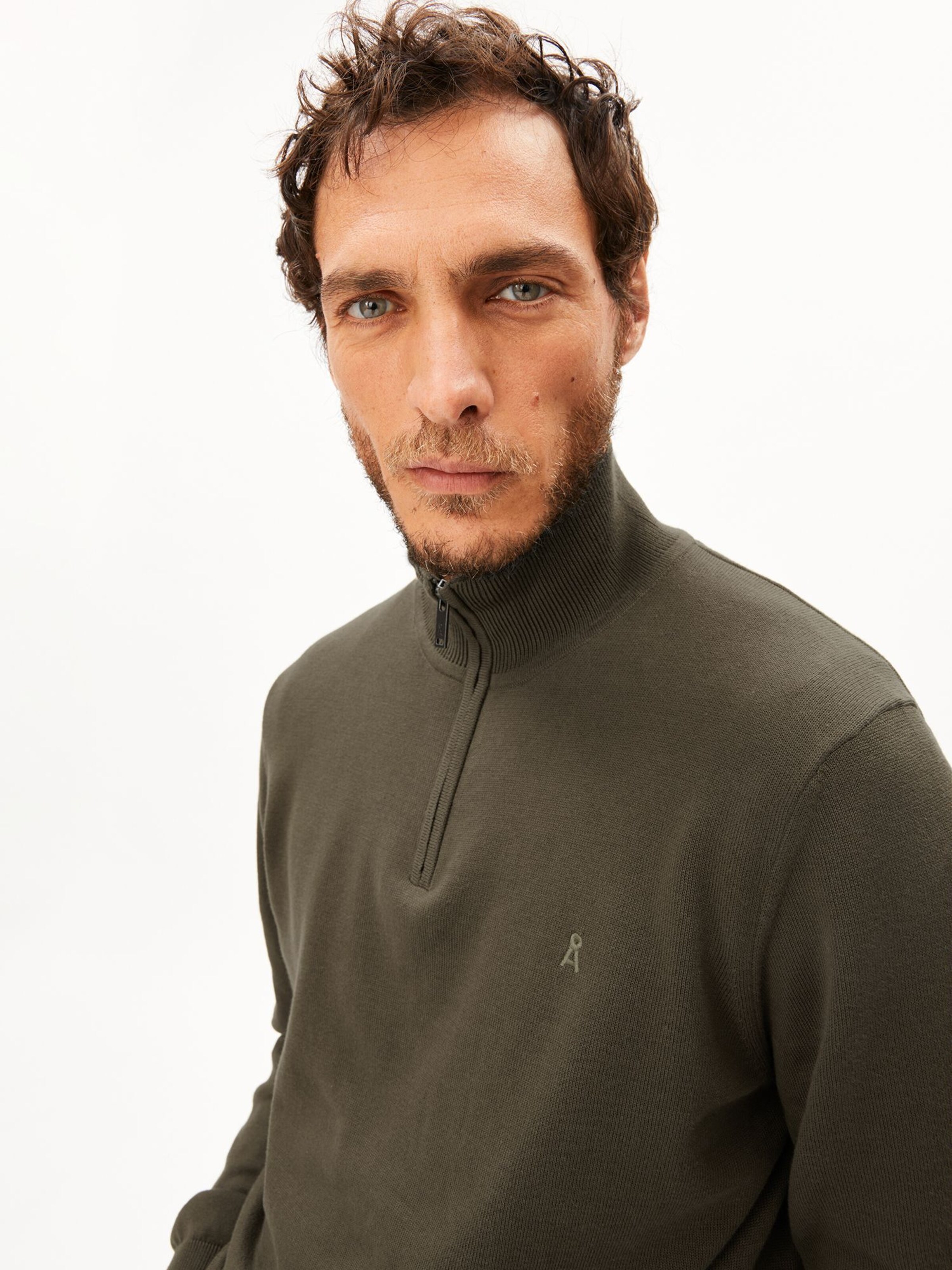 Pull-over ARMEDANGELS en vert : devant