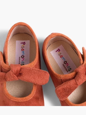 Pisamonas - Sapato baixo em laranja