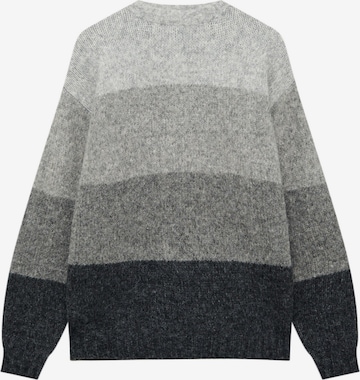 Pull&Bear Sweter w kolorze szary: przód