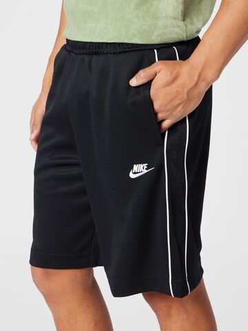Nike Sportswear Normalny krój Spodnie w kolorze czarny