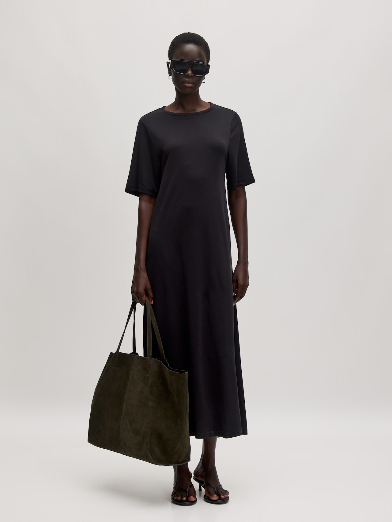 EDITED Produkte Kleid 'Beatrice' schwarz