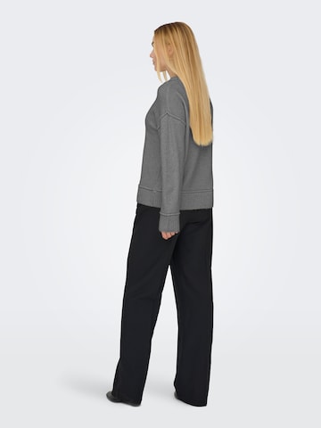 ONLY Sweater 'ONLHazel' in Grey
