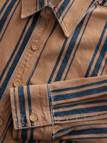 Next Blus i brun