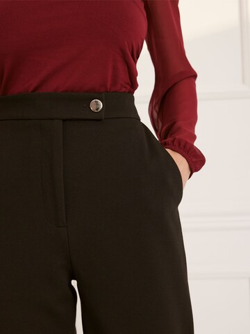 Regular Pantaloni 'Carina' de la Guido Maria Kretschmer Women pe negru: față