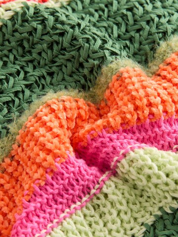 Next Sweater in Mixed colors