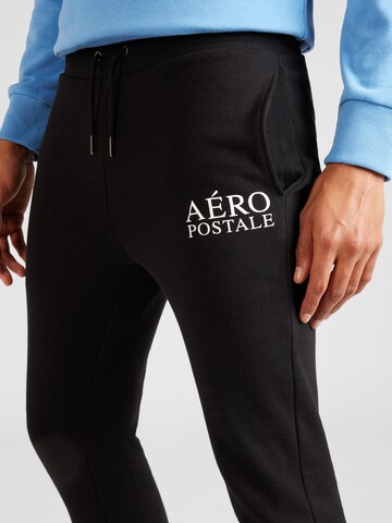 AÉROPOSTALE - Tapered Calças de desporto em preto