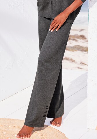 Elbsand Regular Pants in Grey: front