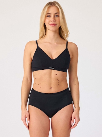 SNOCKS Boyshorts in Black: front