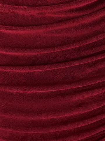 Rochie 'Eternity' de la BWLDR pe roșu