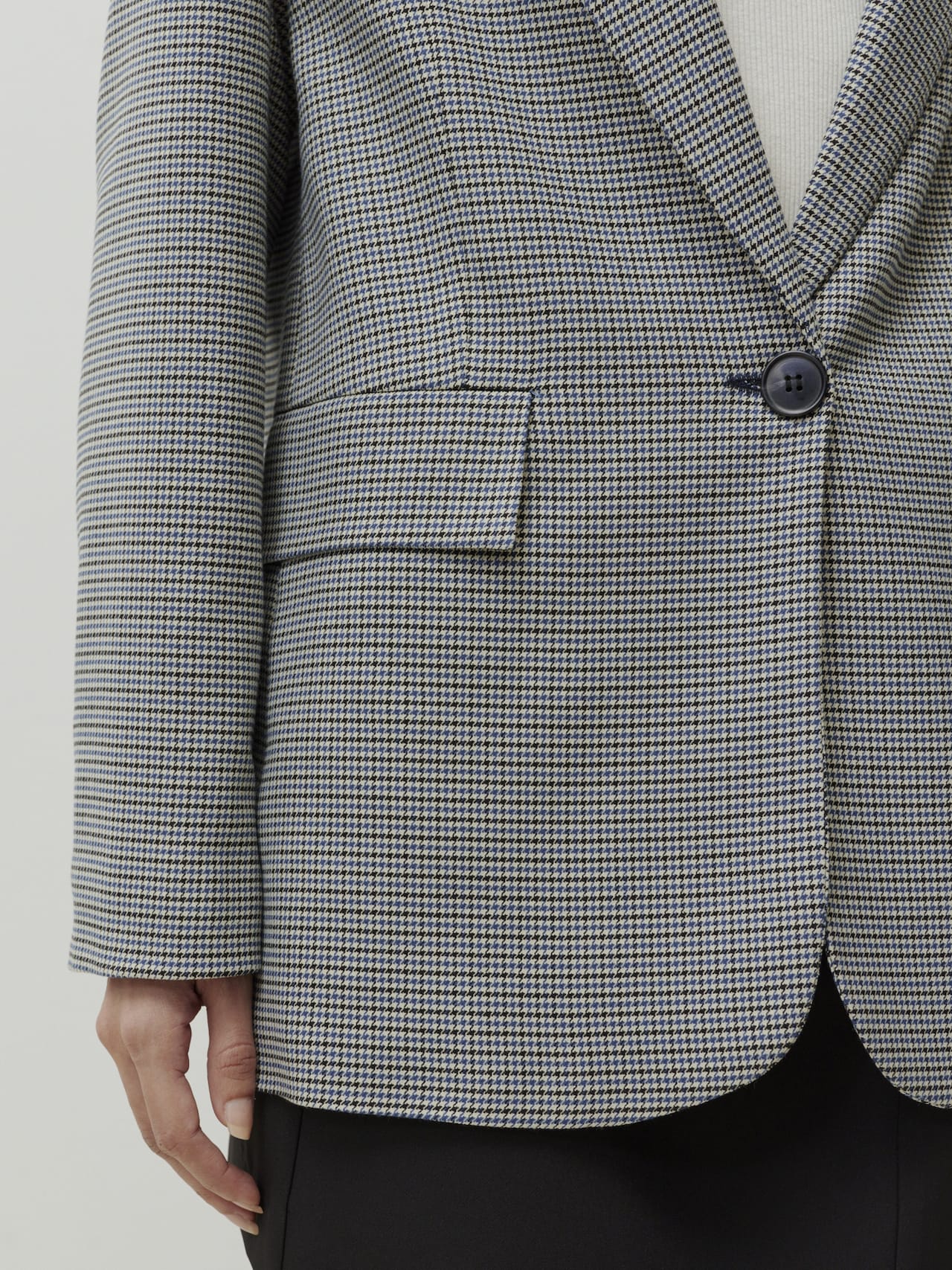 EDITED Producten Blazers 'Maira' Grijs