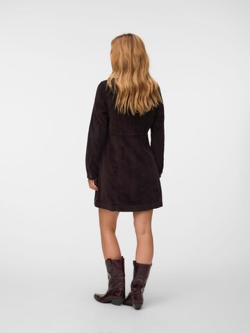 VERO MODA - Vestidos camiseiros 'VMDaisy' em castanho