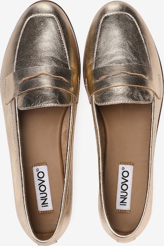 INUOVO Classic Flats in Gold