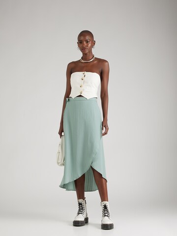 Trendyol Skirt in Green