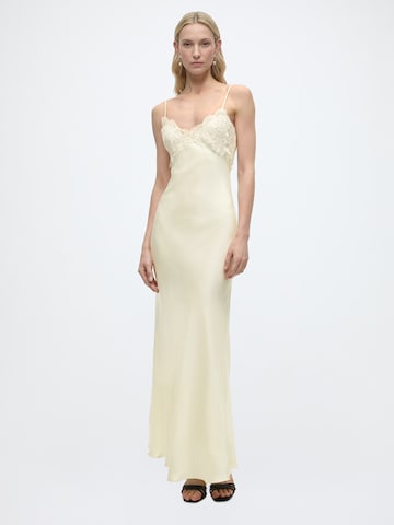 Robe de soirée 'ELISAN' Bardot en beige : devant