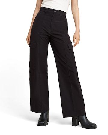 G-STAR Regular Cargo trousers in Black: front