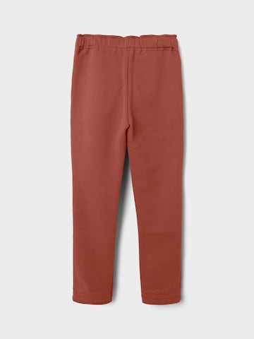 Tapered Pantaloni 'LENO' di NAME IT in rosso