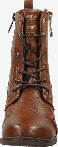 MUSTANG Lace-Up Ankle Boots in Brown