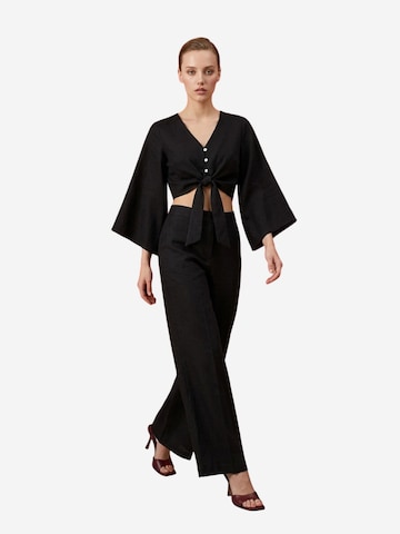Completo pantalone di My fashion in nero: frontale