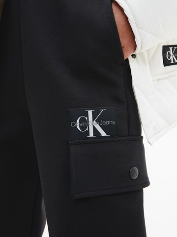 Calvin Klein Jeans Loosefit Byxa i svart