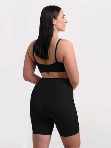 cfab (formerly creamy fabrics) Shapingbyxa 'Shaping Shorts' i svart