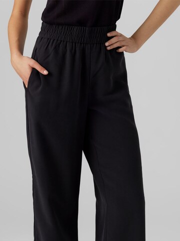 VERO MODA Wide leg Trousers 'CARMEN' in Black