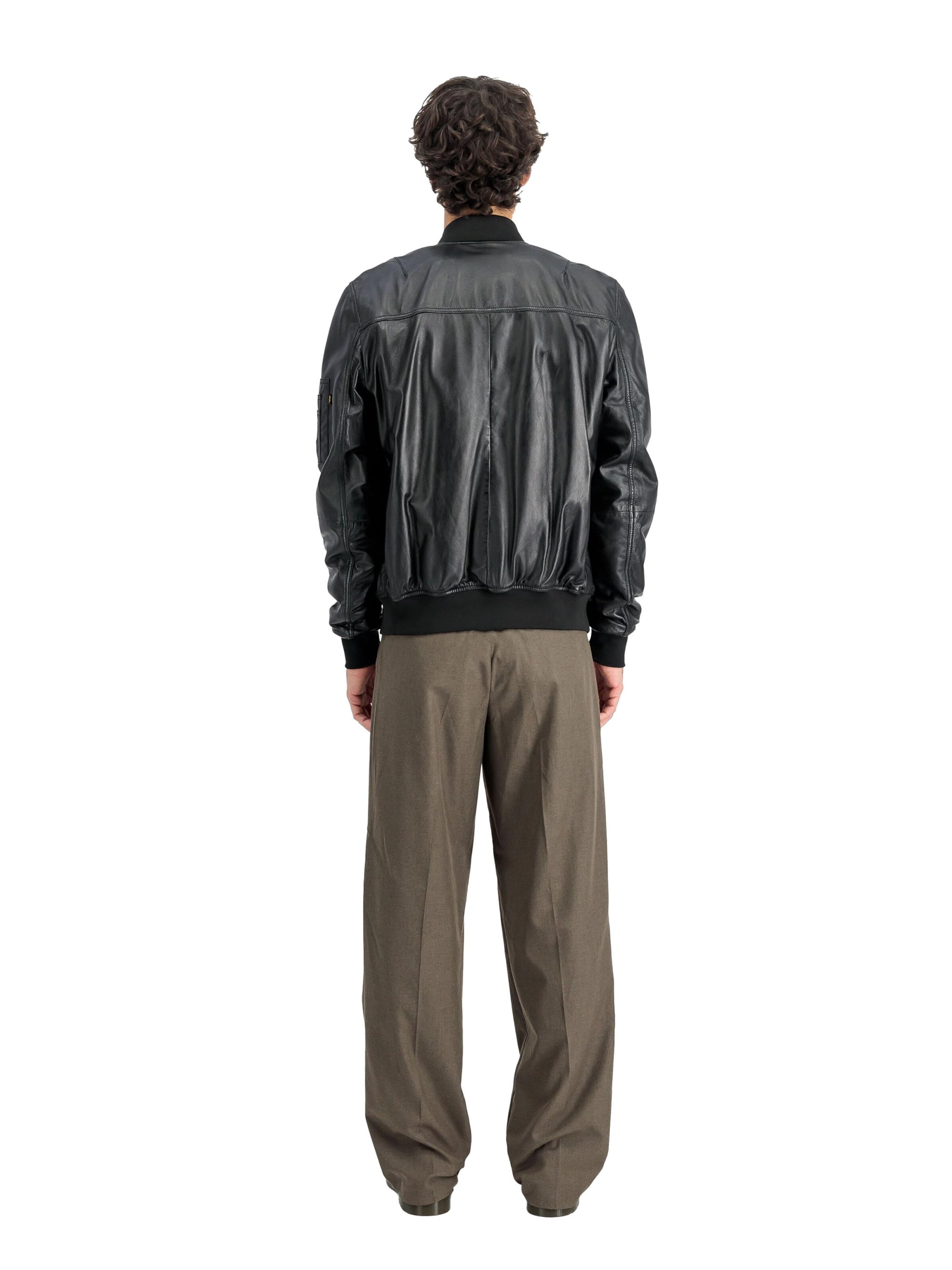 ALPHA INDUSTRIES Between-Season Jacket 'MA-1' in Black