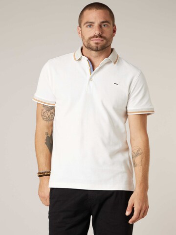 T-Shirt 'Kaelen' Deeluxe en blanc : devant