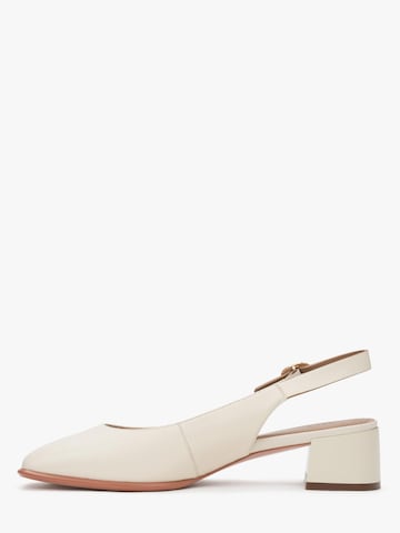 Estro Pumps '688-566' i beige