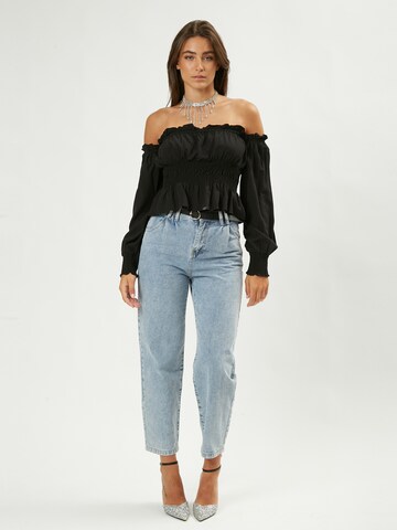 Influencer - Blusa en negro