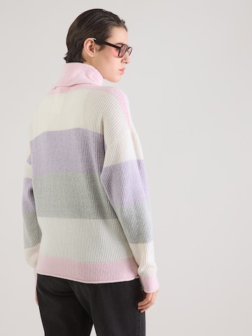 QS Sweater in Purple