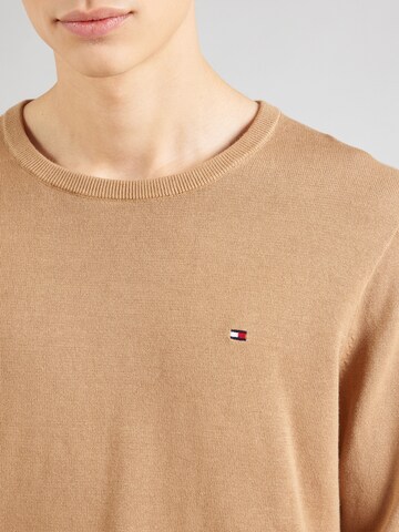 TOMMY HILFIGER Sweater 'Essential' in Brown