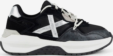 Sneaker bassa 'NEXA' di MUNICH in nero: frontale