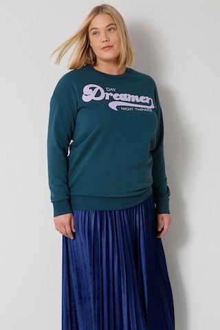 Sara Lindholm Sweatshirt in Green: front