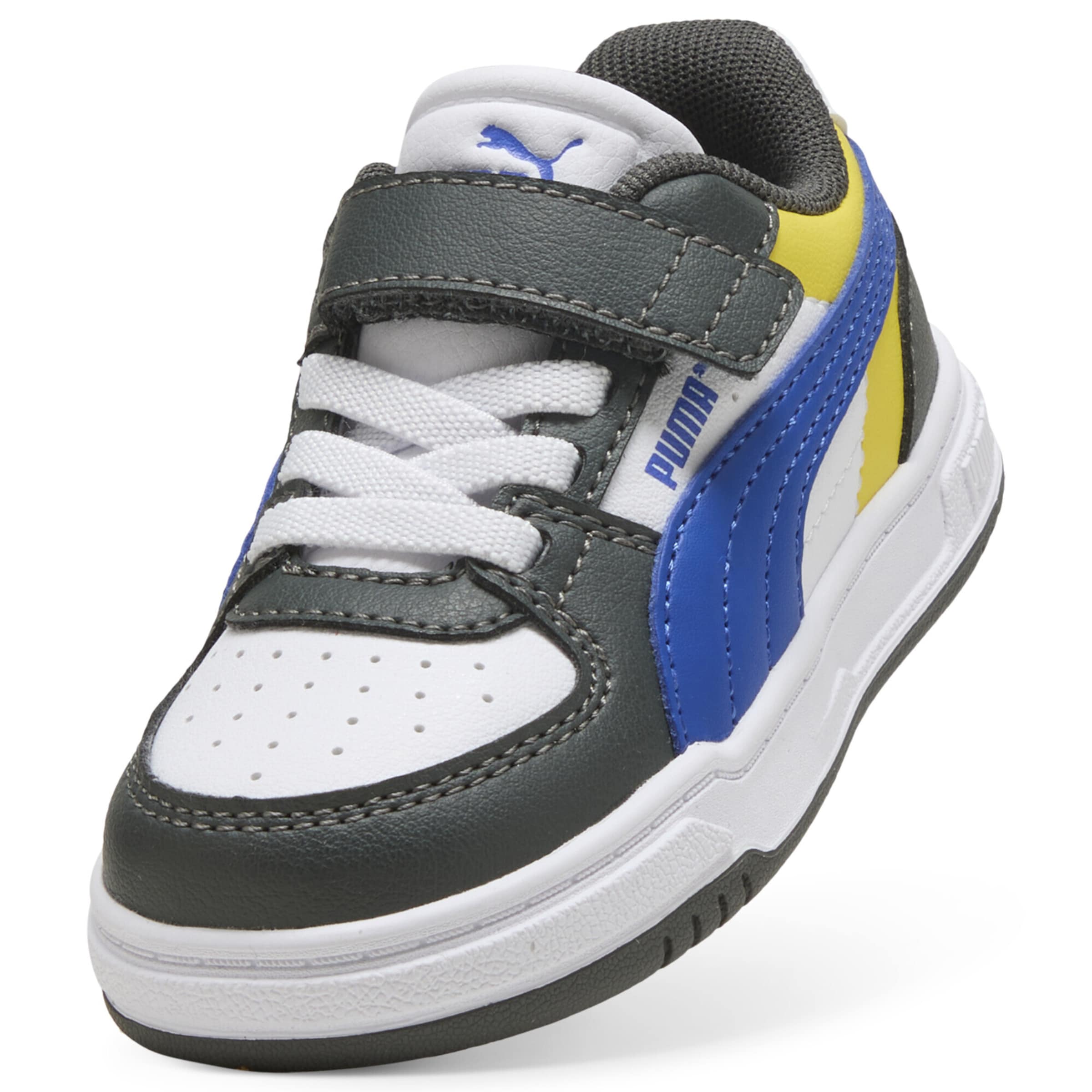 PUMA Sneaker 'Caven III' in Grau