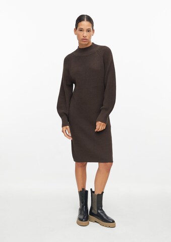 Robes en maille s.Oliver en marron : devant