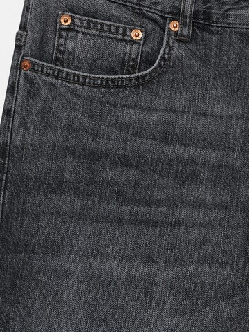 Loosefit Jeans di Pull&Bear in nero