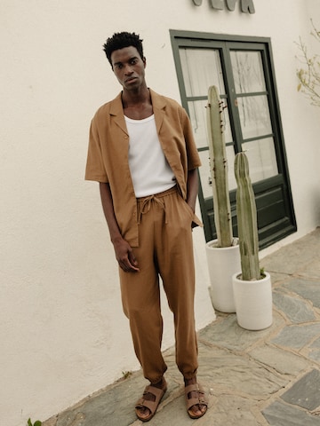 DAN FOX APPAREL Tapered Pants 'Gino' in Brown