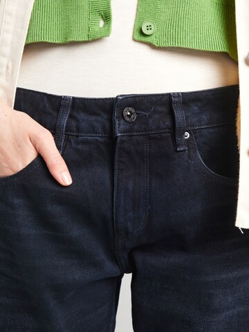 G-STAR Ohlapna forma Kavbojke 'Kate' | črna barva