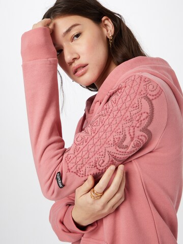 Sweat-shirt 'Bohemian Crafted' Superdry en rose