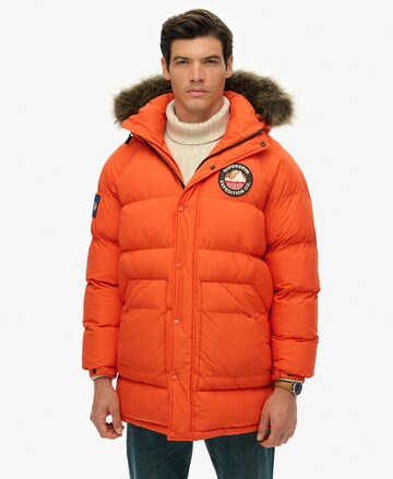 Manteau d’hiver 'Everest' Superdry en orange : devant