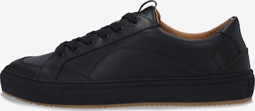 nae Vegan Shoes - Zapatillas deportivas altas 'KARIO' en negro: frente