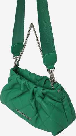 VALENTINO - Bolso de mano 'OCARINA' en verde: frente