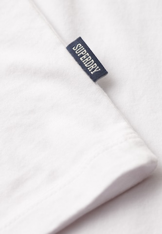 T-Shirt 'ESSENTIAL' Superdry en blanc
