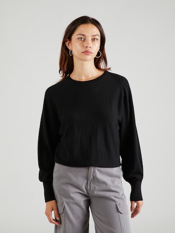 Banana Republic Sweater in Black: front